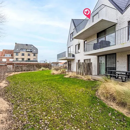 Apartment West Bay With Parking & Balcony By Interhome *