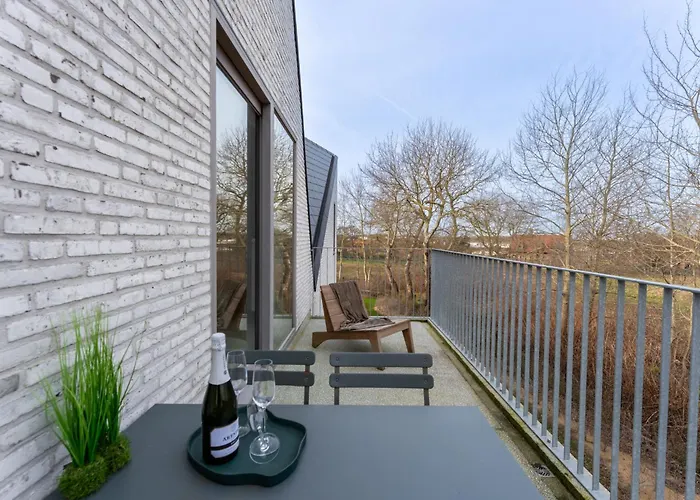 West Bay With Parking & Balcony By Interhome Apartment Westende