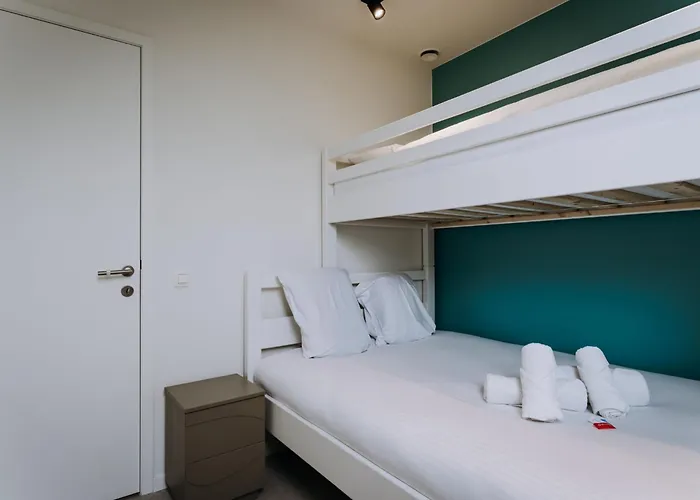 Appartement West Bay With Parking & Balcony By Interhome Westende